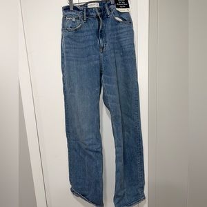 A&F Wide Leg denim